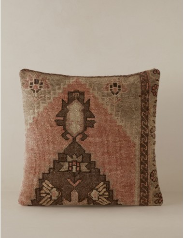 Vintage Pillow No. 9, 20" x 20" Vous souhaitez 