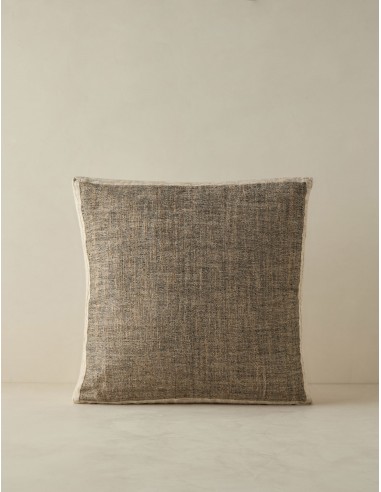 Laba Linen Silk Box Pillow by DISC Interiors pas cher