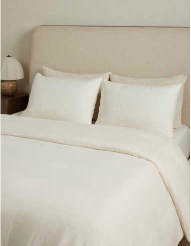 Yuka Linen Bamboo Duvet Cover by DISC Interiors les muscles